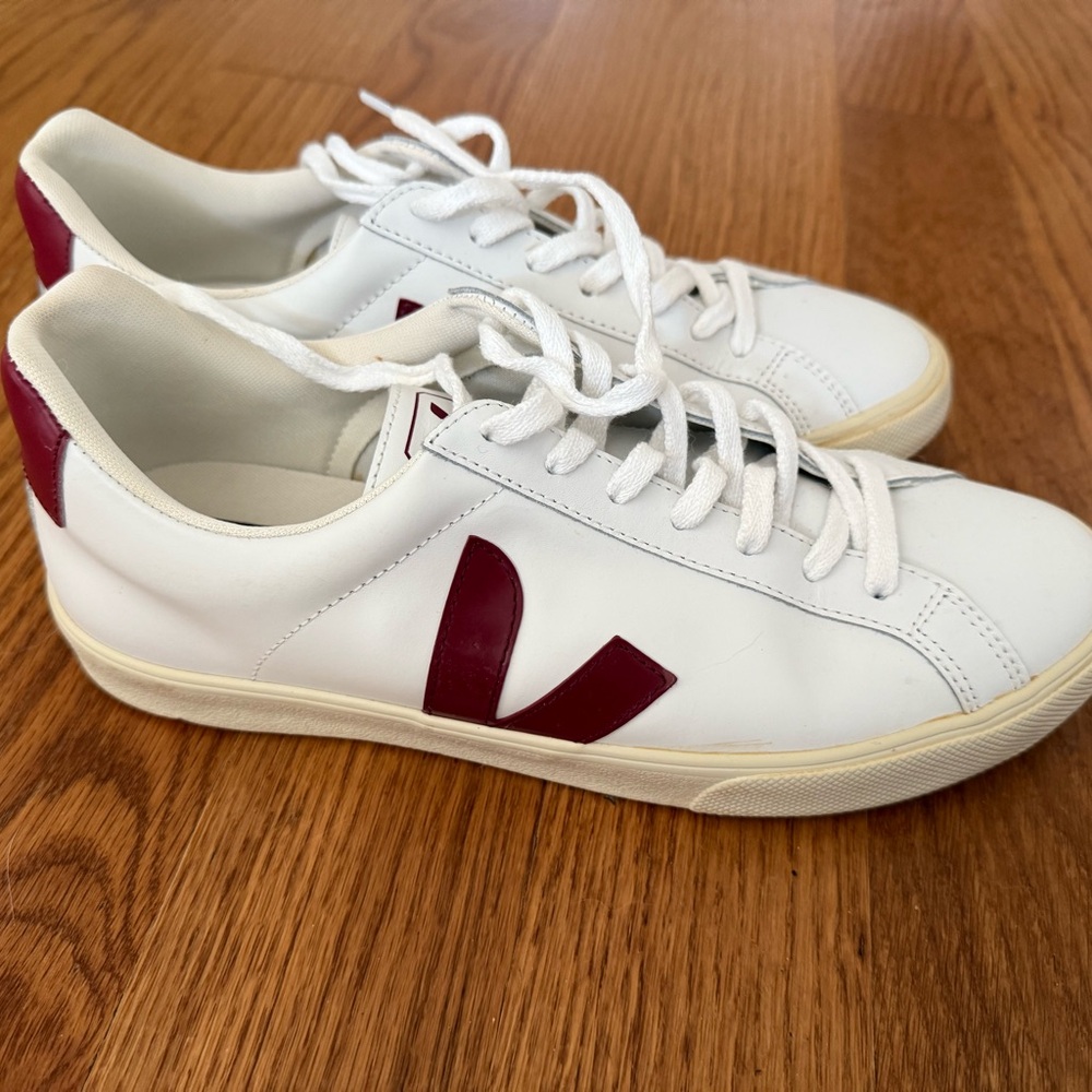 Veja White and Burgundy Men's Sneakers - Picture 3 of 6